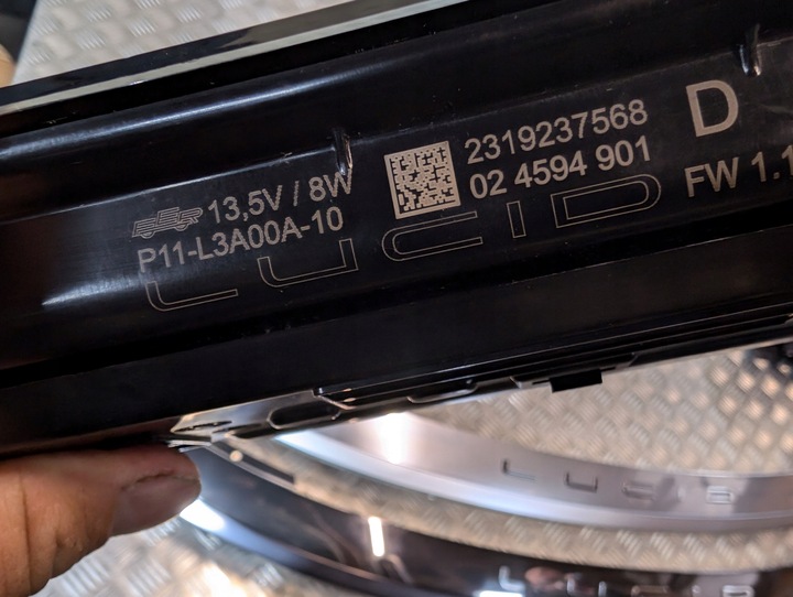 фото №10, Lucid air накладка спойлер свет сплав p11-l3a00a-10