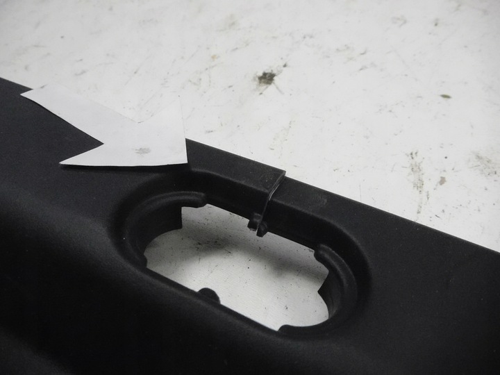 фото №7, Панель під лобовим склом lancia thesish 2001-2007 60669958