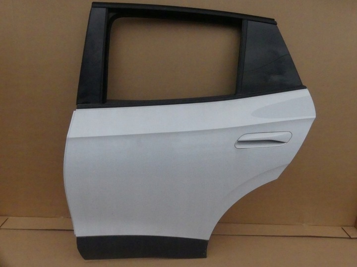 фото №1, Dw id 4 дверь левый зад lodowa белый