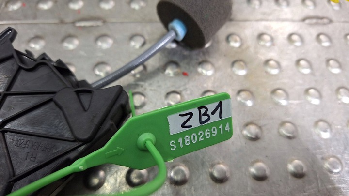 фото №9, Замок дверь правые перед 7445044 bmw g20 g21 f40 f44 g26 g29 g42