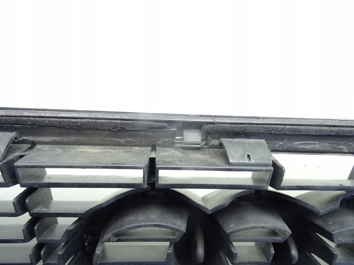 фото №11, 4d0853651m audi s8 d2 99-02 решётка радиатора решётка капота оригинал