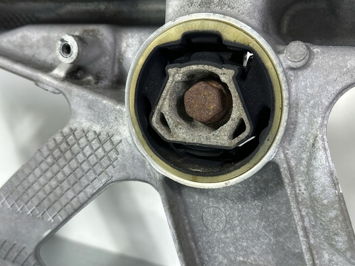 фото №14, Подрамник передние volkswagen passat b8 2016 3q0199369e