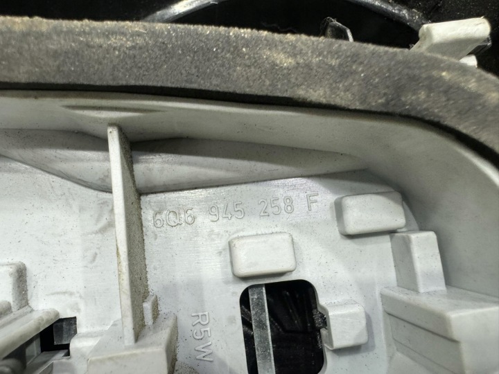 фото №6, Фара зад задня права volkswagen polo iv 6q6945258f