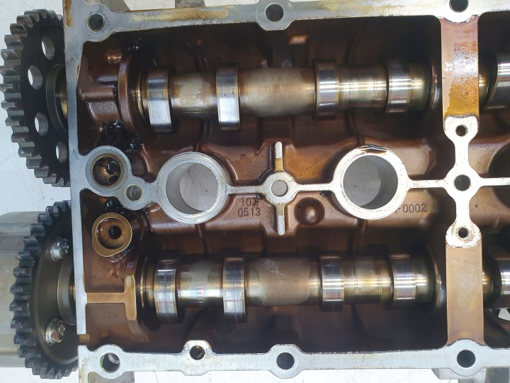 фото №9, Крышка клапанов валы vw skoda seat 1.4 tsi cax 03c103475bc