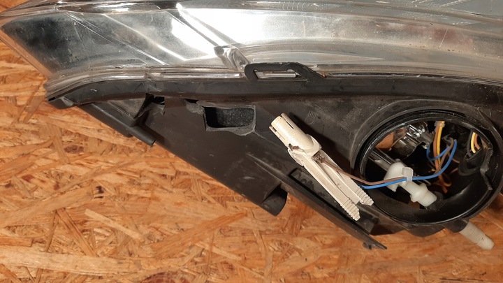 фото №13, Лампа передняя правая renault clio iv 4 260102796r