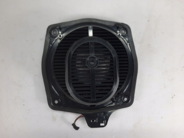 фото №7, Audi tt a3 a4 динамік bose заднє зад 8h0035411b