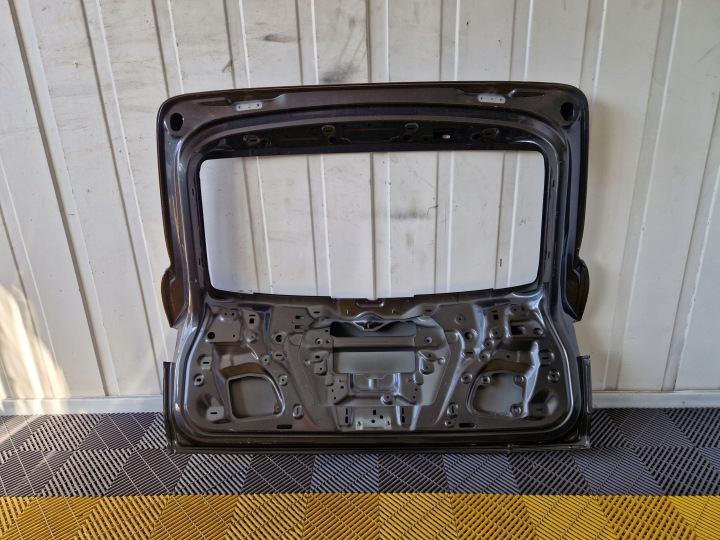 фото №12, Кришка зад задня ----- audi q5 iii 8ma od 2024- --- кришка багажника