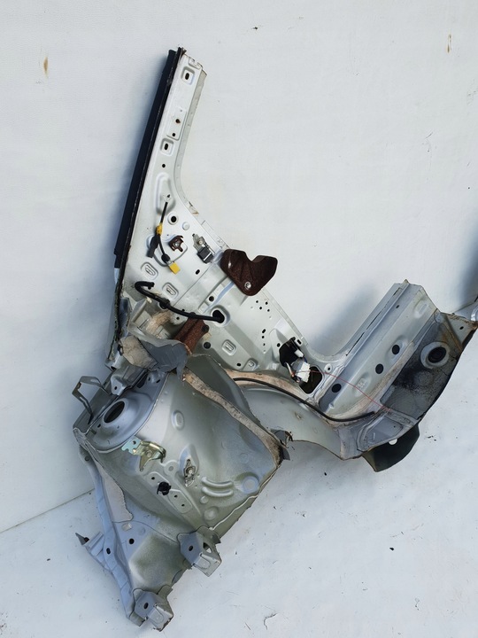 фото №6, Aygo citroen c1 ii peugeot 108 14- стойка порог перед правый