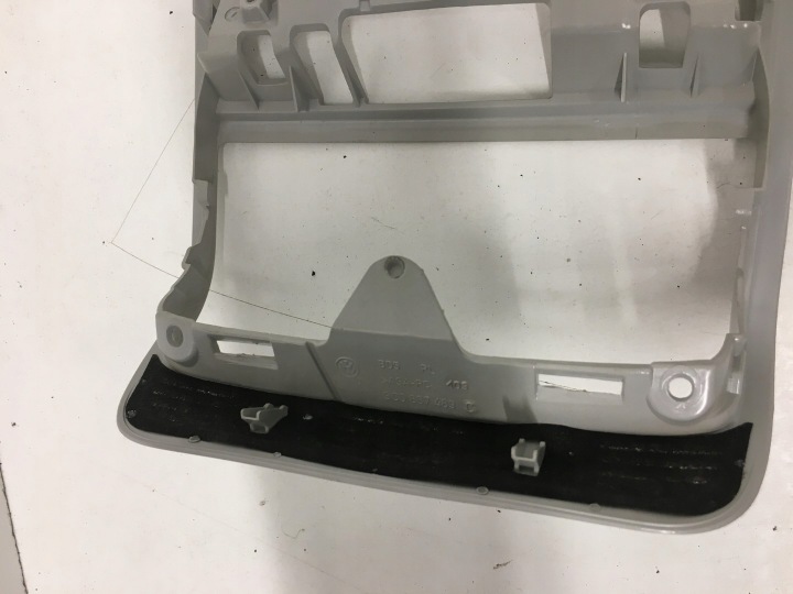фото №15, Рамка лампочки стеля vw passat b7 3c0867489c