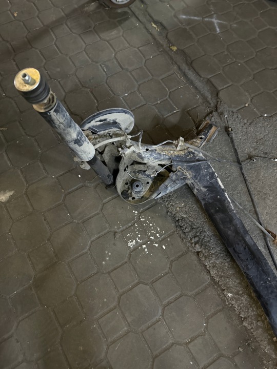 фото №4, Вісь балка підвішування зад honda jazz iii 08-15