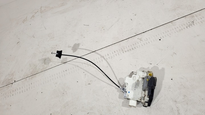 фото №1, Замок дверь левый перед audi a4 b7 04-07 9 pin