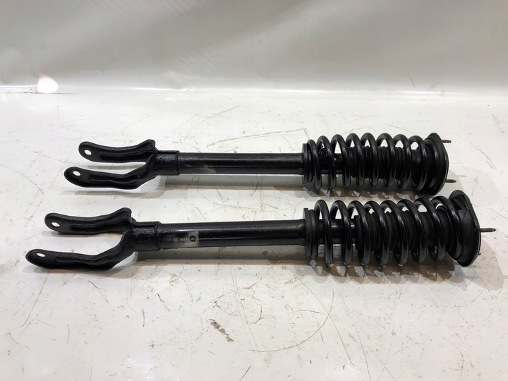 фото №2, Grand cherokee wk2 амортизатори перед комплект 3.0d