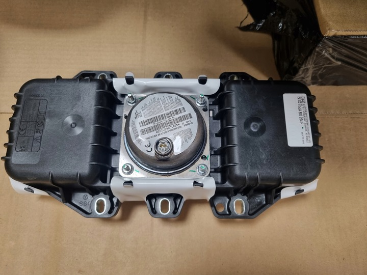 фото №7, Skoda enyaq 2025r панель консоль оригінал подушка безпеки водій пасажир