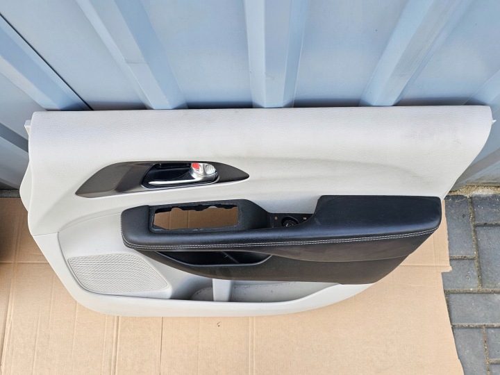 фото №13, Chrysler pacifica 17- карта двері ліві праве перед 7bz451a3aa usa