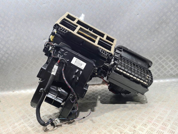 фото №1, Отопитель вентилятор воздуходувка opel zafira c европа