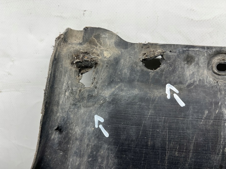 фото №7, Audi a5 8t 2.0 tdi защита плита pod двигатель 8k0863821af