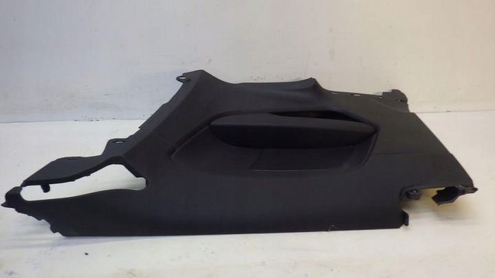 фото №6, Оббивка боковина праві зад audi a3 8v 3d 8v3867036