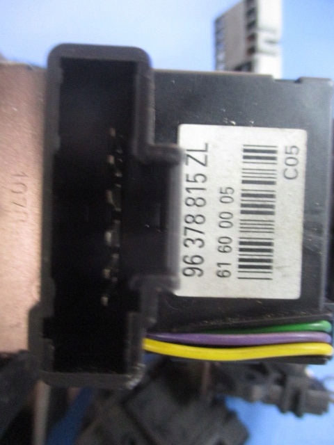 фото №9, Peugeot 607i sedan переключатель комбинированный подрулевые рычаги круиз-контроль