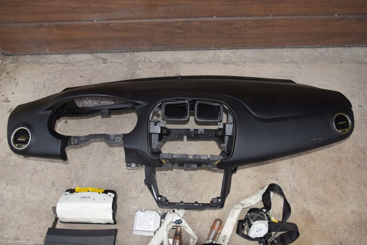 фото №5, Fiat bravo 2 панель консоль подушка безопасности ремни kpl