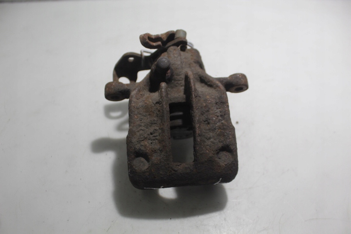 фото №1, Суппорт тормоза левый зад audi a6 c4 2.0