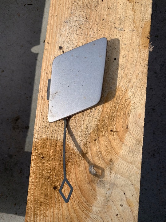 фото №1, Bmw f10 lci заглушка фаркоп бампера перед 7332838