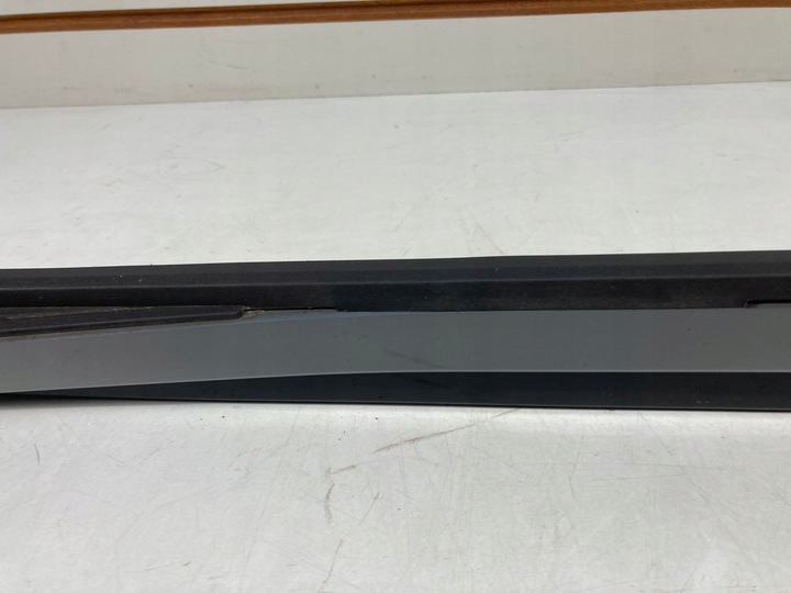 фото №12, Планка дверь правая задняя audi q3 83a