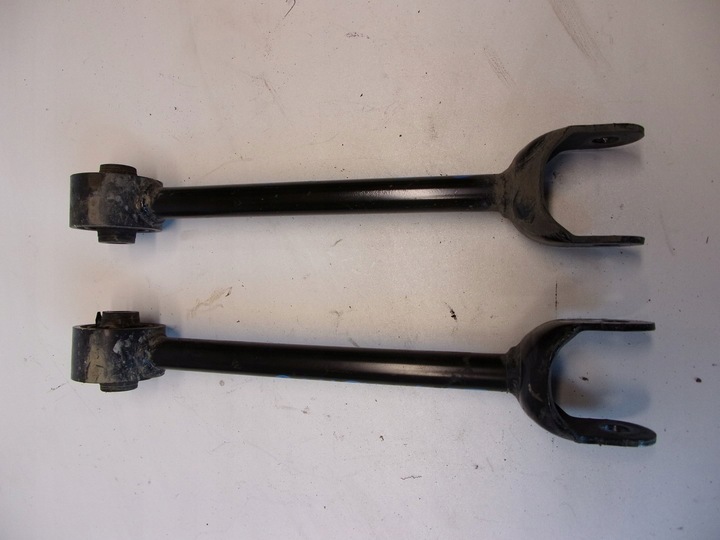 фото №1, Важіль важелі toyota corolla e21 1,8hyb зад задній