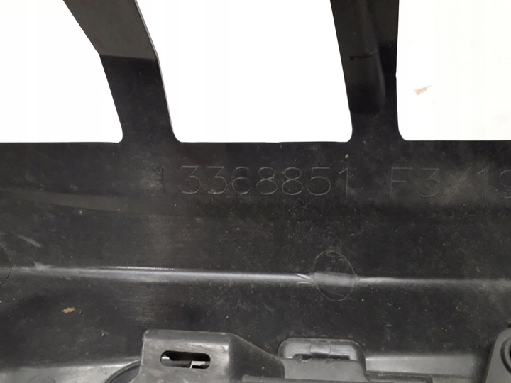 фото №10, Opel astra 4 iv j рестайлінг 12- решітка радіатора решітка 13368871 13368851