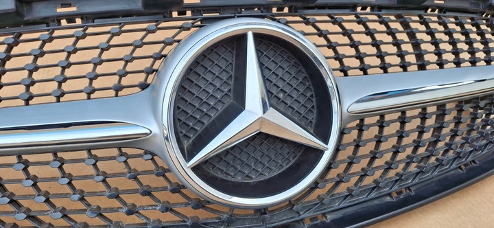 фото №5, Mercedes cla w117 рестайлинг решётка радиатора решётка радиатор эмблема хром a117880300