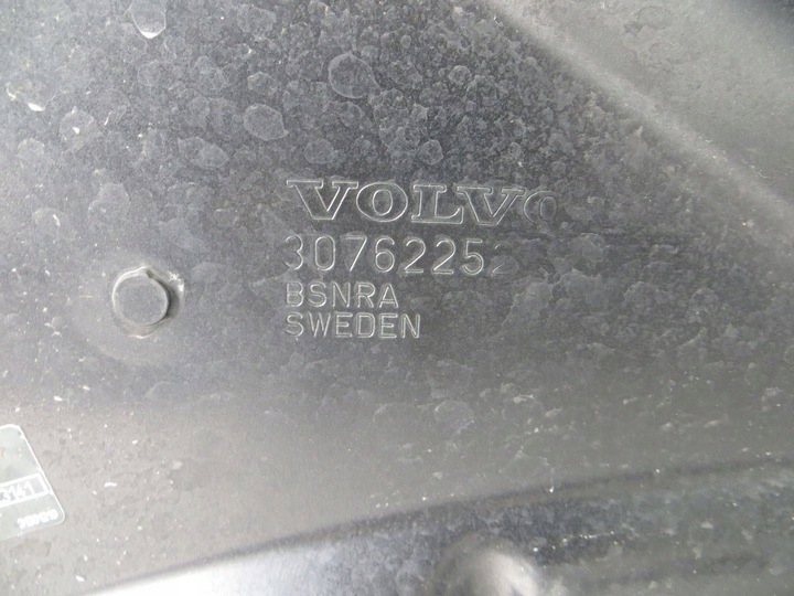 фото №8, Volvo xc60 капот кришка двигуна 452- 08-13