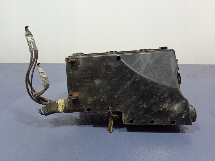 фото №6, Mazda 3 i bk блок предохранителей bp4k-66767 zm-de