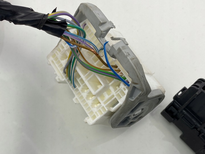 фото №12, Джгут камери двигуна ford kuga mk3 1.5l 20+ втулка стабілізатора usa