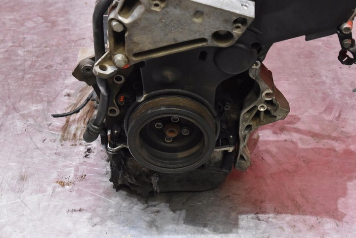 фото №9, Двигатель стойка дизель насос cxm 04l130755e seat toledo 4 iv 1.6 tdi 105 km