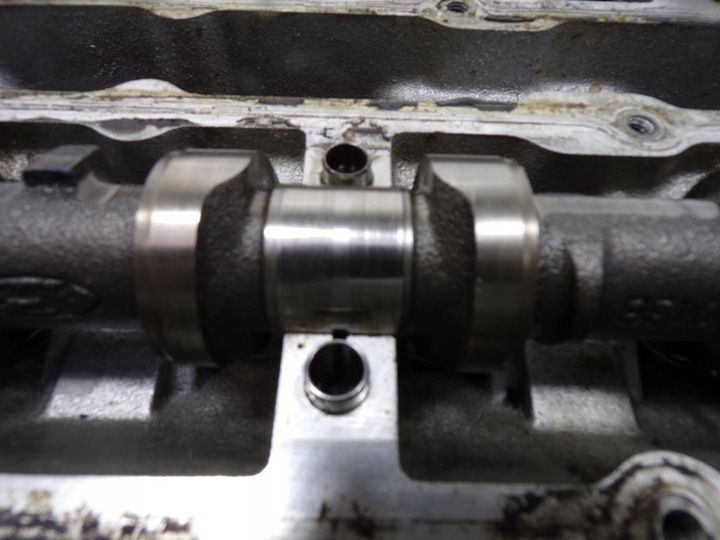 фото №10, Ford focus mk1 рестайлинг 1.8 16v 115km головка двигателя