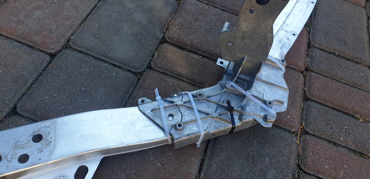 фото №8, Pas переднее усилитель mercedes glc w253 a253 15-