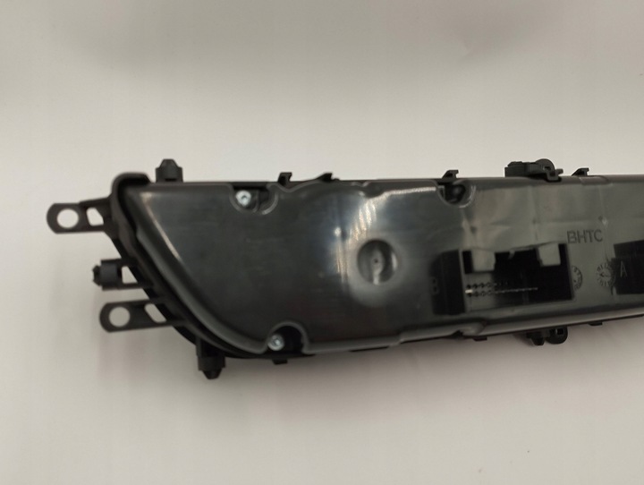 фото №6, Audi a4 s4 b9 панель кондиционера 8w0820043q