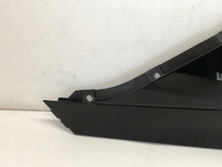 фото №4, Планка двері права зад стійка c cayenne 2021-