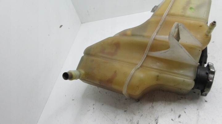 фото №8, Chrysler 300c 3.0 бачок 04596466af