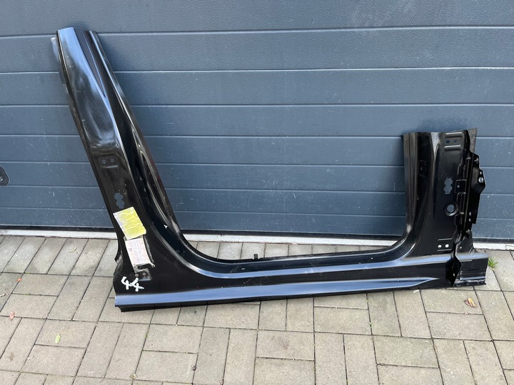 фото №1, Audi a6 4g0 4g9 поріг праві стійка a стійка b 11-