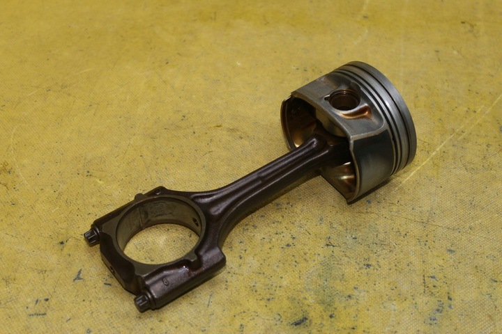 фото №1, Поршень шатун шату́н 82l143 bpj a6 c6 a4 2.0 tfsi