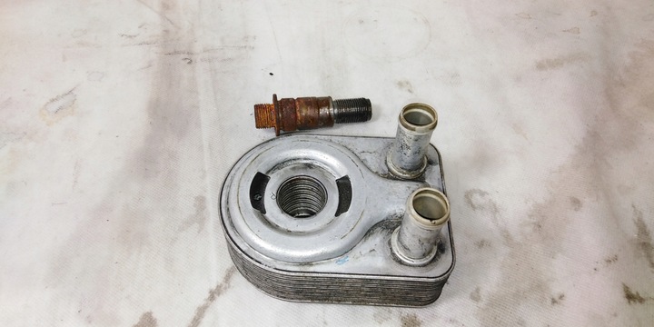 фото №1, C max mk2 focus mk3 1,0eb радіаторів масла b max