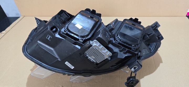 фото №9, Opel zafira d vivaro c фара передняя правая bi-xenon рестайлинг 9832836480-00