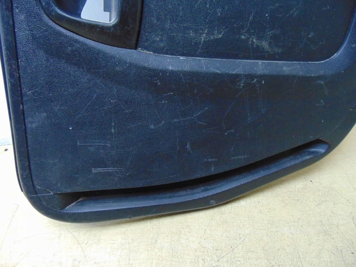 фото №11, Оббивка боковина двері розсувних berlingo partner