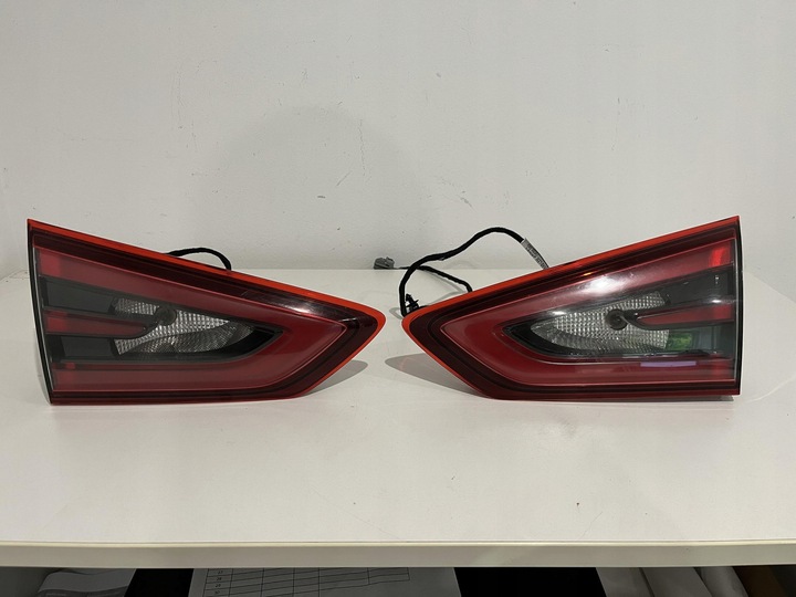 фото №1, Ford s-max mk2 лампа левый правые зад w крышка багажника em2b-13a602-bf em2b-13a603-bf