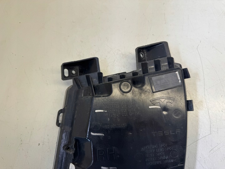 фото №9, Tesla s галоген правий перед 600591600e