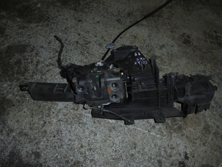 фото №2, Focus c-max 03-07 замок перед правий