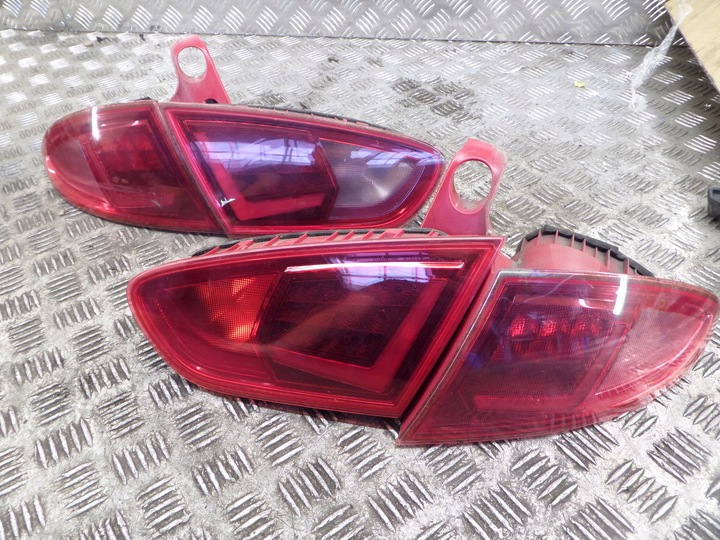 фото №1, Лампы led зад задняя комплект seat leon ii 1p1 2005-2009