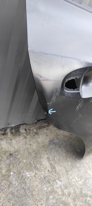 фото №3, Subaru crosstrek 17r- дверь правые зад новое оригинал