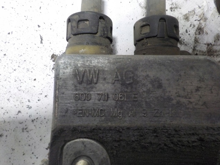 фото №6, Skoda fabia 2011r 1.2b вибірник коробки передач 6q0711061