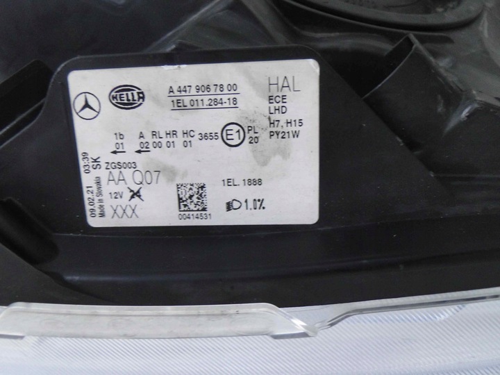 фото №13, Mercedes eqv 447 лампа права звичайна h7